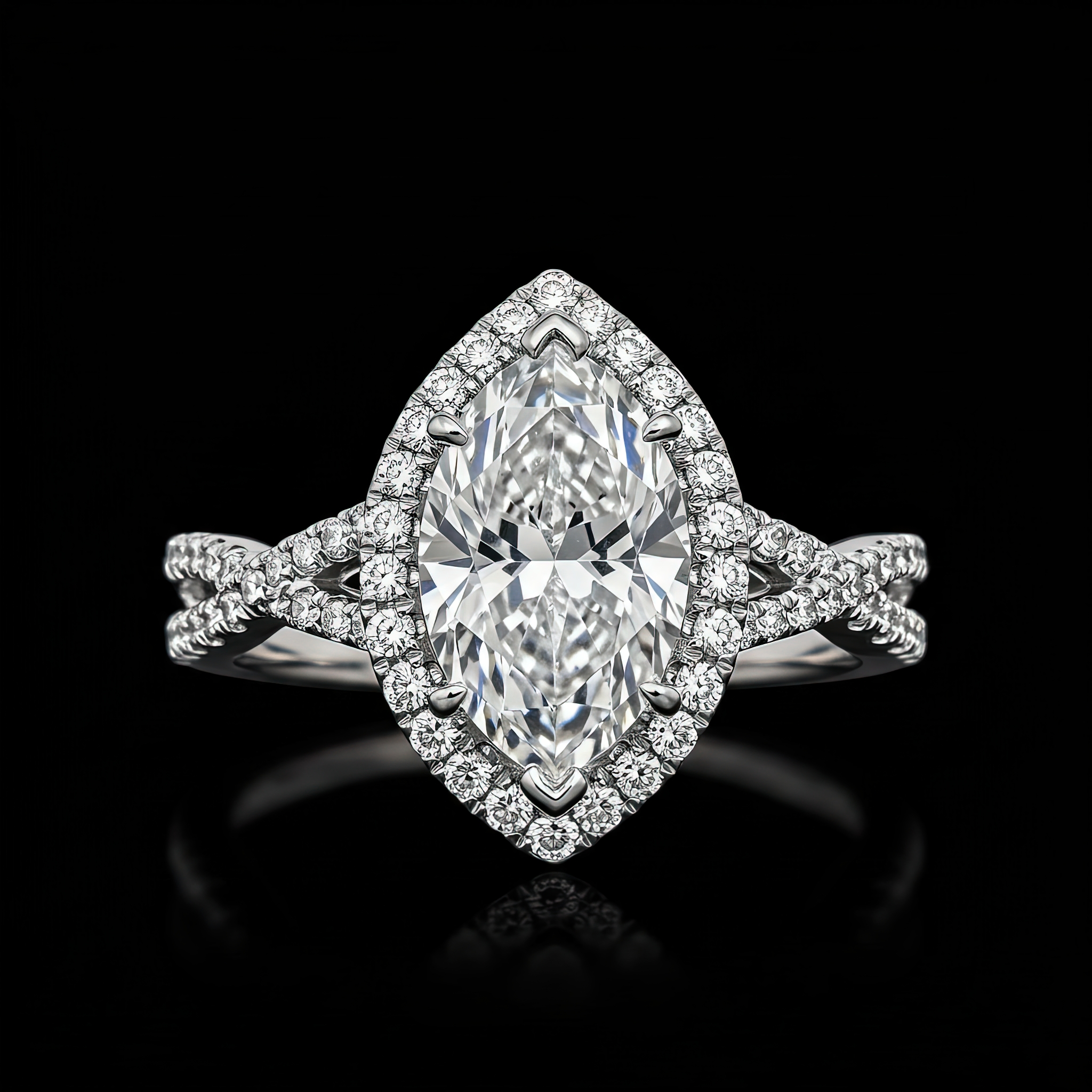 Marquise Halo Twisted Pave Band Nº1